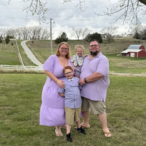 Chiropractor Council Bluffs IA Nate Schanuth With Family